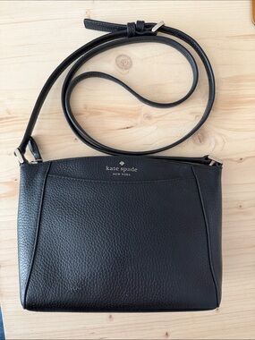 kate spade Black Pebbled Leather Small Crossbody Shoulder Bag